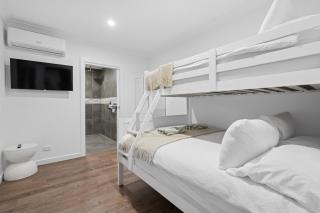 Belle Escapes - Sand & Serenity - 2