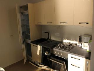 Gorgeous Apartment for 6 in Croatia - 1