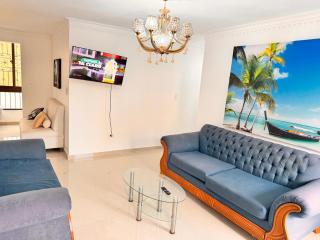 Exclusive Huge and Lovely 4 bedrooms and 3 bathrooms apartments in Santiago close to all funs - 4