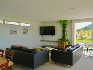 Queenie's Lakeview Star - 7