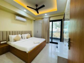 Akshay Medanta hospitility WITH Khichan Room Near Medanta Hospital - 7