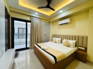 Akshay Medanta hospitility WITH Khichan Room Near Medanta Hospital - 2