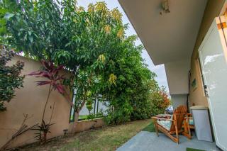Bright and Spacious 2BR 2BA Condo Near the Beach - 3