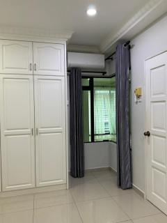 NorAina Homestay - 1