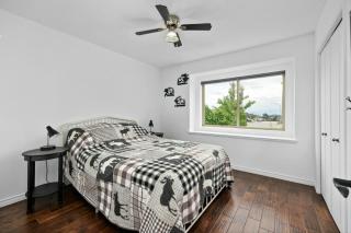 Kelowna full level luxury-BIG white ski 35 mins - 6