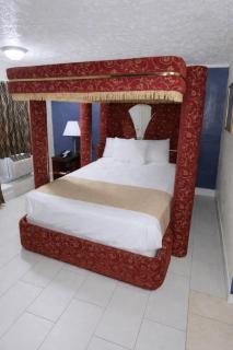 Travelodge by Wyndham Jackson I-40 Exit 82 - 8