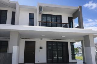 The Sam's Homestay Johor Bahru with KTV BBQ Netflix - 6