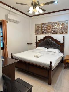 Luang Prabang Mano Guesthouse - 1