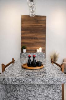 Loft moderno y privado con jardín y parqueo, cerca del río Tomebamba - 3