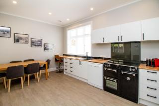 Bolton Street Cottage - 9