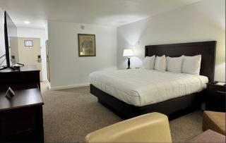 Heritage Hotel of Quincy - 8