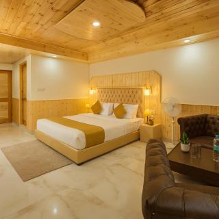 Himalayan Fort Resort, Manali - #Riverside Property #Big Garden with Campfire #Guest Preferred #Scenic River & Mountain View #Big Parking #Luxury Balcony Room #Playing Zone #Property of the Year - 9