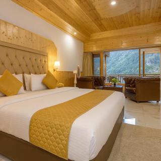 Himalayan Fort Resort, Manali - #Riverside Property #Big Garden with Campfire #Guest Preferred #Scenic River & Mountain View #Big Parking #Luxury Balcony Room #Playing Zone #Property of the Year - 6
