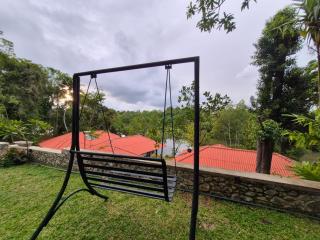 River Shades Hotel - 1