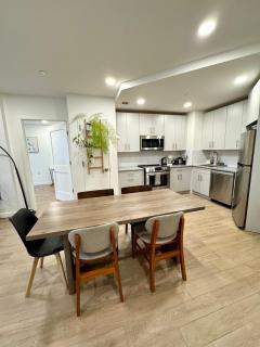 Peaceful Quiet Spacious New Modern Penthouse 3-Bedroom Apartment with a Balcony - Brooklyn - 8