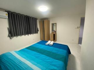 PN Apartment At Udomsuk 47 - 3