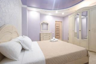 2 Центр 2-х комн кв на 1-6 гостей с 2мя кроватями и раскладным диваном, с 2мя санузлами - 2