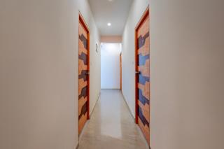 Super Collection O Biocon Hebbagodi Metro Station Bangalore Formerly Ira Inn - 6