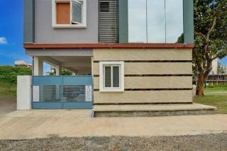 Super Collection O Biocon Hebbagodi Metro Station Bangalore Formerly Ira Inn - 4