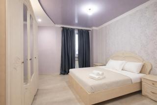 2 Центр 2-х комн кв на 1-6 гостей с 2мя кроватями и раскладным диваном, с 2мя санузлами - 3