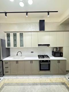 Kazakhstan resident's 155 by Royal rentals - 4