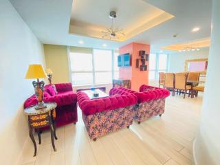 Premium Centaurus Apartment City View Islamabad - 7