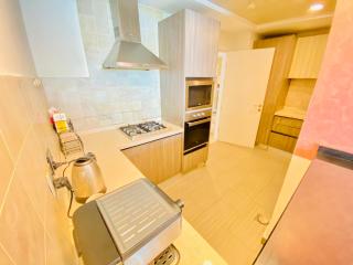 Premium Centaurus Apartment City View Islamabad - 2