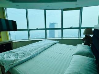 Premium Centaurus Apartment City View Islamabad - 9