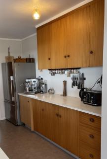 Relax and rewind at Waihi Beach with Oberon Bach - 5