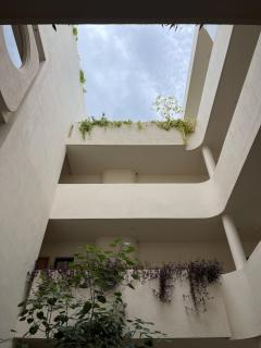 UN Modern Living 204 - 6