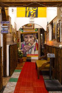 Colonial House Inn - 0