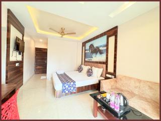 Hotel Vasudha R- Rohini Premium Near Sea Beach # Lift and Parking Facilities Luxuary Room # Best Hotel In Puri - 1