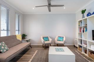 Beach Bliss - pet-friendly central Vincentia home - Vincentia - 5