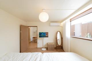 홍대역 10분, 3룸 2욕실, 킹베드, 전용 마당, 무료 주차, 최대 7인, 짐보관 무료 - 4