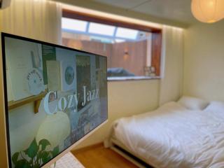 홍대역 10분, 3룸 2욕실, 킹베드, 전용 마당, 무료 주차, 최대 7인, 짐보관 무료 - 3