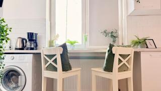 READ ALL ABOUT IT - Stylish Central Studio - 3