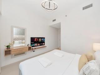 2BR Burj Khalifa & Fountain Views Burj Crown 39th Floor - 8