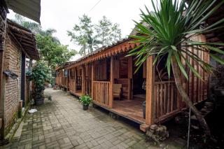 Jamilah Homestay - 8