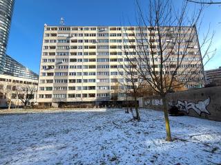 Powstańców Śląskich Lavish Apartment by BookingHost - 4