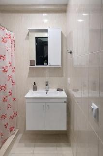 Ski-to-Door Gudauri Palace Apartment - Goudaouri - 6