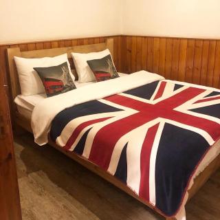 CentreToni Arida - 3