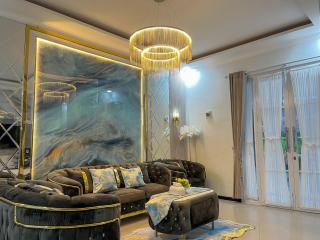 Cundamani Villa Batu by Calli Rooms - 0