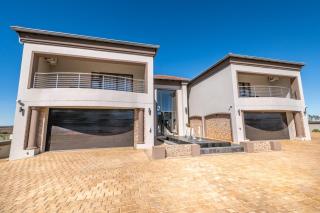 Fish Eagle's View Guesthouse - 7