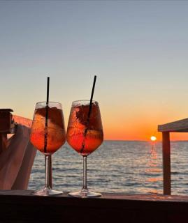 Azure Bay Resort - 0