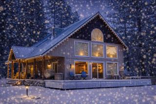 Pine Tree Cottage by NW Comfy Cabins - 0