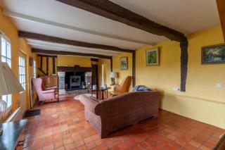 Fleurs De Mai Cottage Heated Pool Playgrounds View - 1