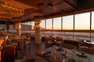 The HostMaster Skyline Tower View Suite - 6