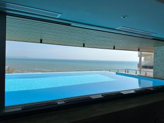 Sky rooftop luxury suites - 9