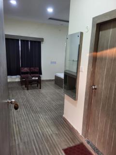 Satkar palace hotel - 1