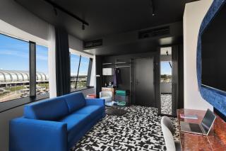 TRIBE Budapest Airport - 8